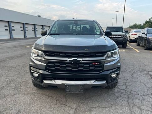 Used 2022 Chevrolet Colorado Z71 AWD/4WD image 6