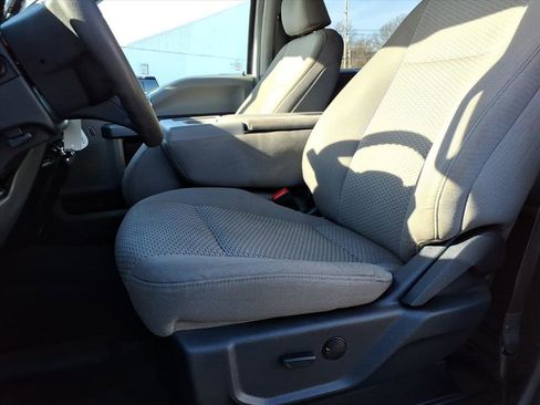 Used 2022 Ford F250 XLT w/ XLT Premium Package image 13