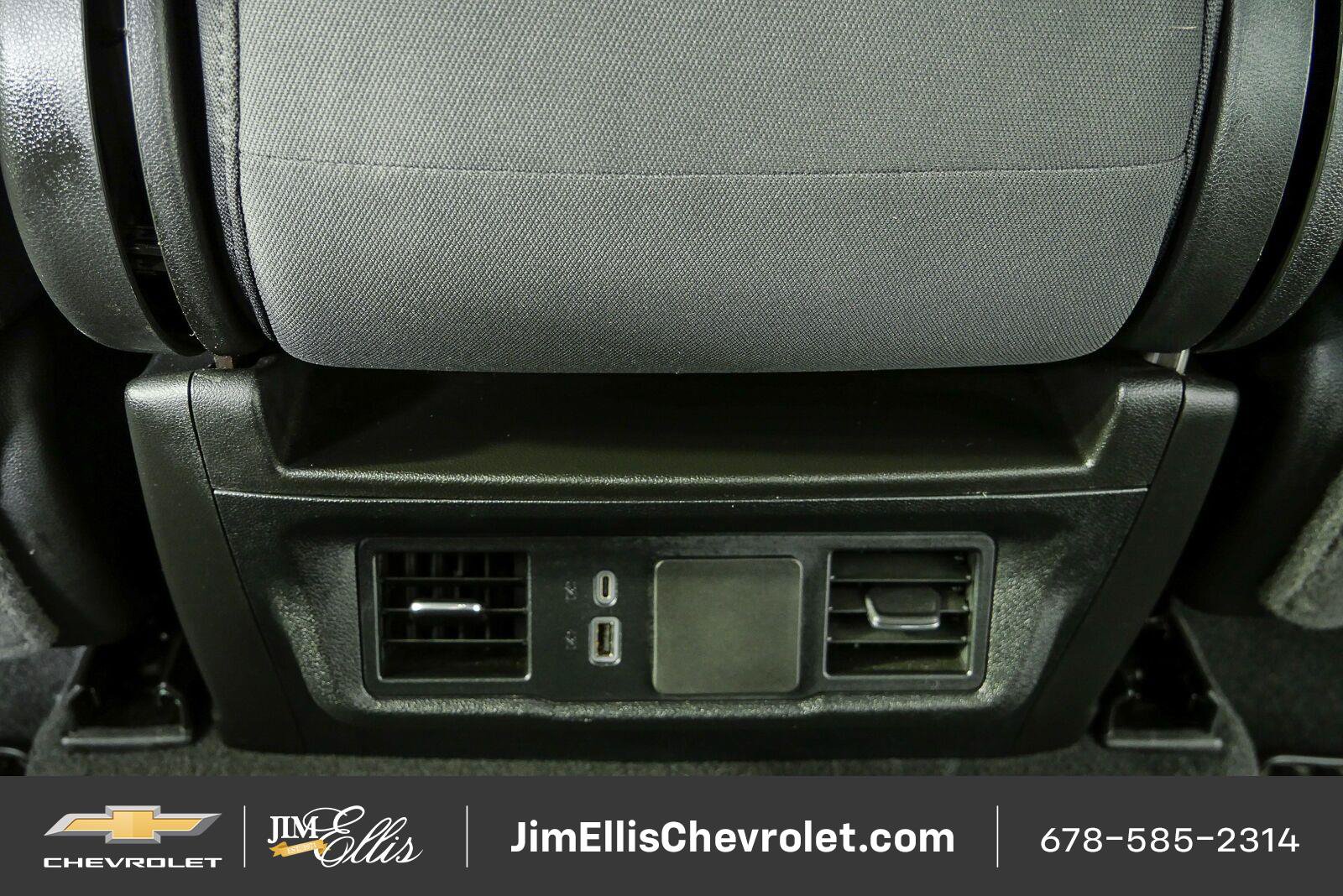 Used 2024 Chevrolet Silverado 1500 Custom w/ Turbomax Blackout Package AWD/4WD image 16
