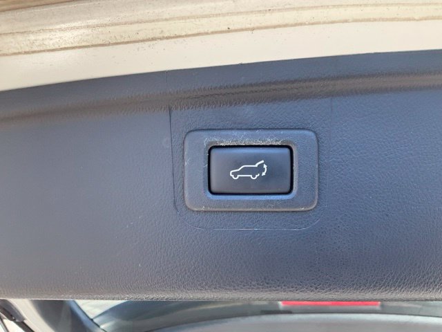 Used 2018 Subaru Outback 2.5i Limited AWD/4WD image 19