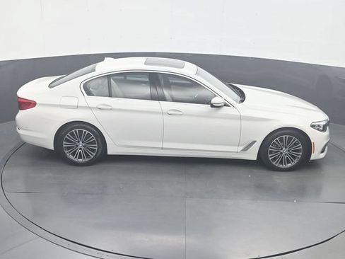 Used 2019 BMW 530i w/ Premium Package RWD image 25