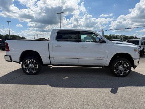 Used 2019 RAM 1500 Limited AWD/4WD image 6