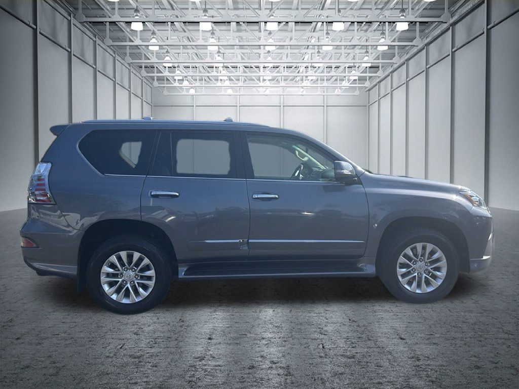 Used 2016 Lexus GX 460 w/ Premium Package AWD/4WD image 22