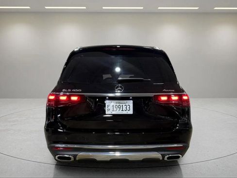 Used 2025 Mercedes-Benz GLS 450 4MATIC image 4