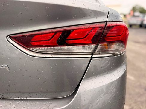 Used 2018 Hyundai Sonata SE FWD image 27