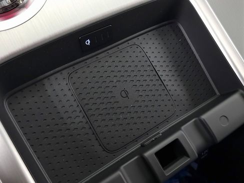 Used 2026 Genesis GV70 2.5T Advanced image 28