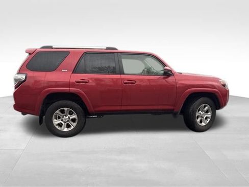 Used 2021 Toyota 4Runner SR5 image 7