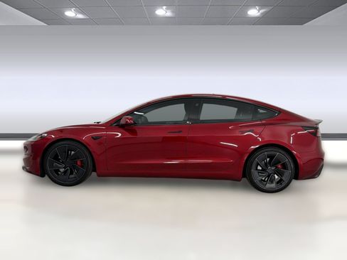 Used 2024 Tesla Model 3 Performance AWD/4WD image 2
