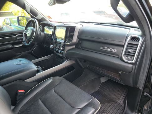 Used 2022 RAM 1500 Laramie AWD/4WD image 21