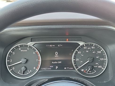 Certified 2022 Nissan Rogue SV image 27