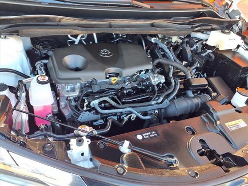 Certified 2024 Toyota Sienna LE image 25