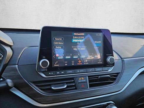 Used 2023 Nissan Altima 2.5 SV image 20