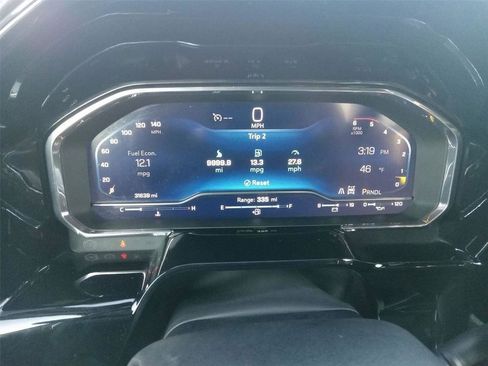 Used 2024 Chevrolet Silverado 3500 High Country w/ Technology Package image 20