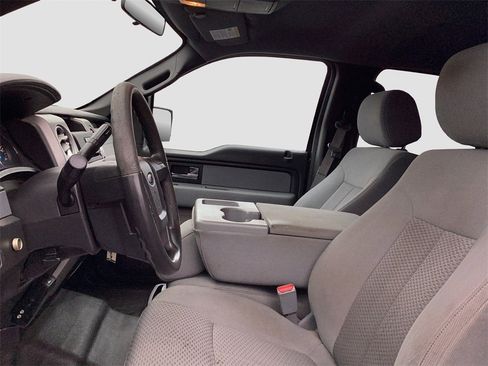 Used 2014 Ford F150 XLT image 9