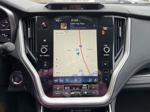 Used 2023 Subaru Outback Limited image 21