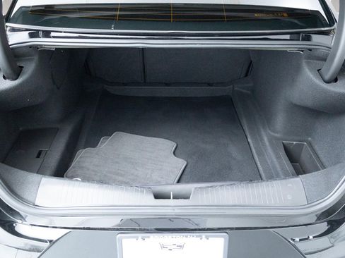 Used 2023 Cadillac CT4 Luxury w/ Sun And Sound Package AWD/4WD image 30