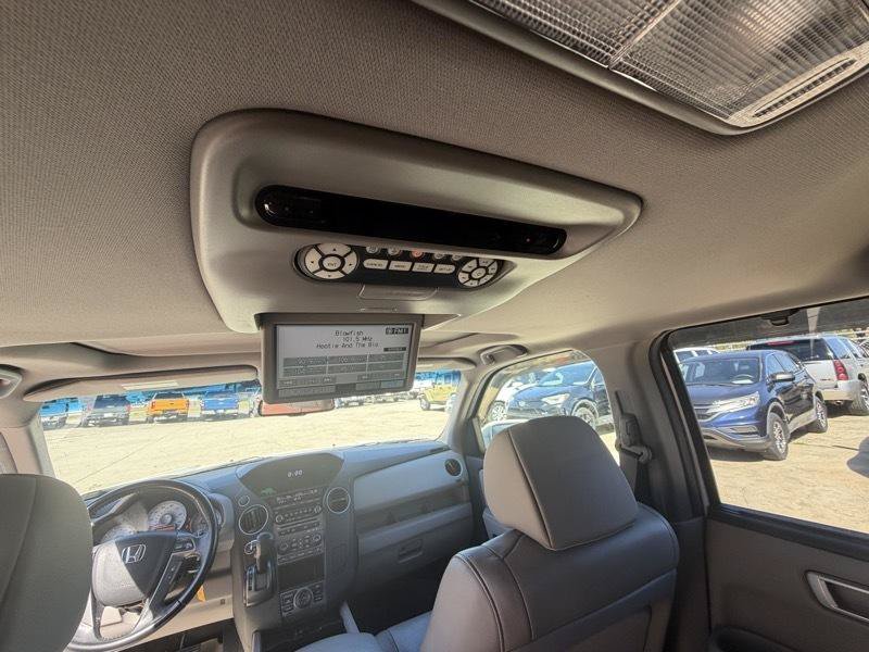 Used 2012 Honda Pilot Touring image 21