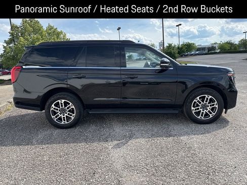 Used 2025 Ford Expedition Active AWD/4WD image 14