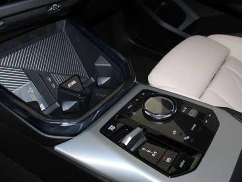 New 2026 BMW X3 xDrive30 w/ Premium Package image 16