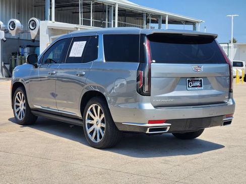 Used 2023 Cadillac Escalade Premium Luxury Platinum RWD image 5