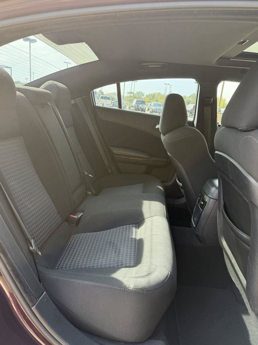 Used 2020 Dodge Charger R/T w/ Blacktop Package RWD image 17