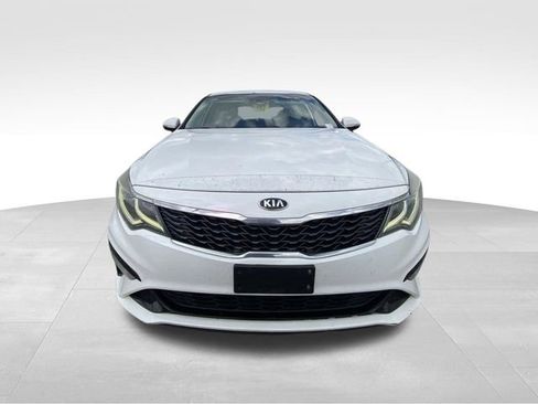 Used 2019 Kia Optima LX image 15
