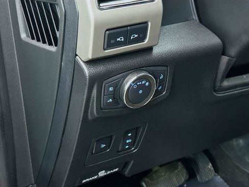 Used 2020 Ford F250 Lariat w/ Lariat Ultimate Package image 10