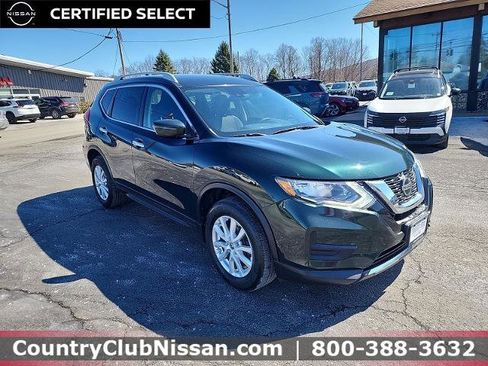 Certified 2019 Nissan Rogue SV image 1