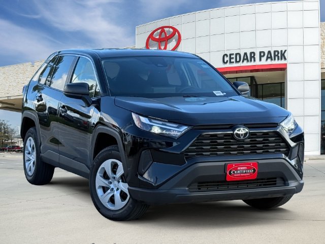 Used 2025 Toyota RAV4 LE AWD/4WD image 1