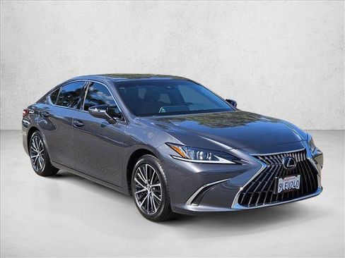 Used 2024 Lexus ES 350 w/ Premium Package FWD image 3
