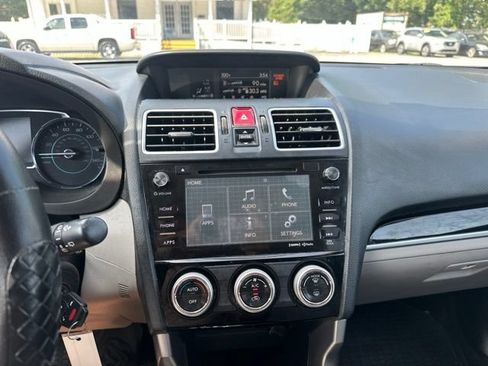 Used 2017 Subaru Forester 2.5i Limited w/ Protection Package #2 AWD/4WD image 17
