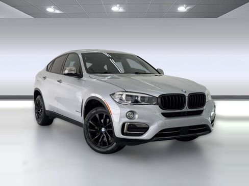 Used 2019 BMW X6 sDrive35i RWD image 6