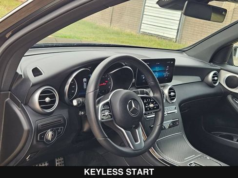 Used 2022 Mercedes-Benz GLC 300 4MATIC image 13