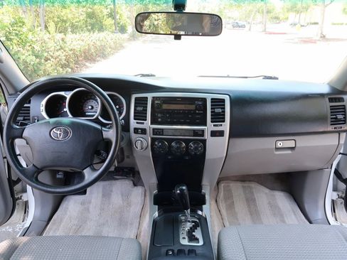 Used 2005 Toyota 4Runner Sport AWD/4WD image 33