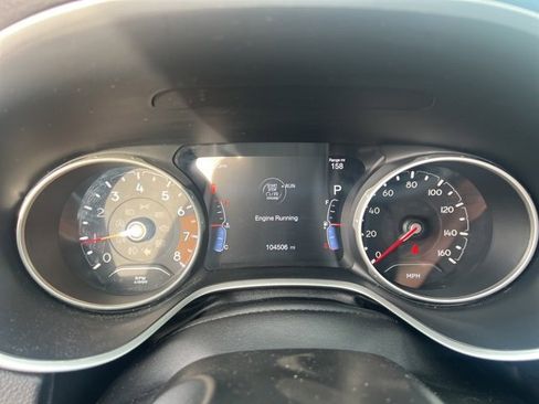 Used 2019 Jeep Compass Limited image 17