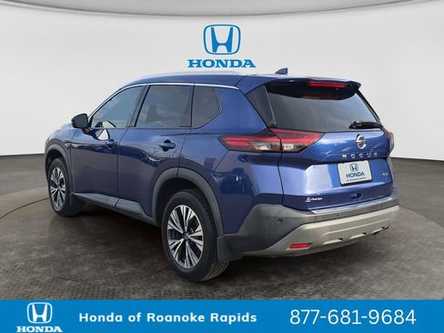 Used 2021 Nissan Rogue SV w/ Premium Package FWD image 3