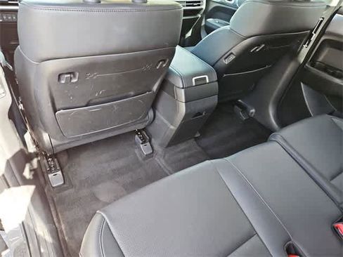 Certified 2024 Hyundai Santa Fe SEL image 18