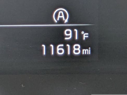 Used 2025 Kia Soul LX FWD image 29