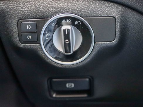 Used 2017 Mercedes-Benz GLA 250 image 31