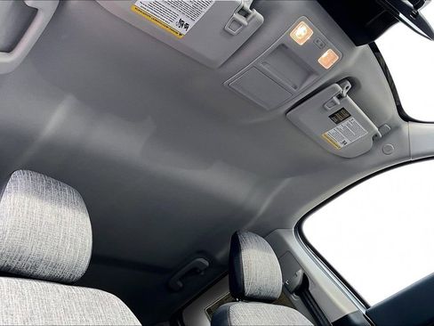 Certified 2022 Ford Maverick XLT w/ Equipment Group 300A Standard image 23