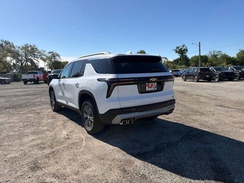 New 2026 Chevrolet Traverse LT w/ Driver Confidence Package image 8