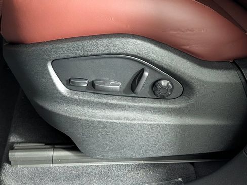 New 2026 Porsche Cayenne AWD/4WD image 29