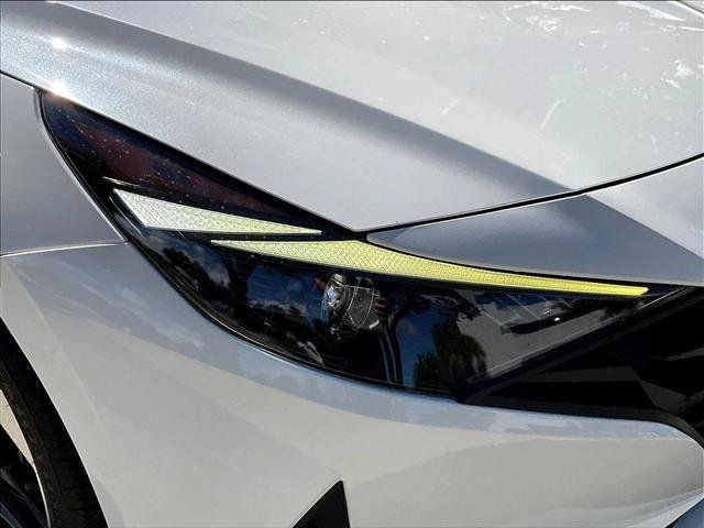 Used 2023 Hyundai Elantra SEL w/ Convenience Package FWD image 30