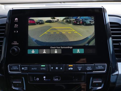 Used 2024 Honda Odyssey Elite image 28