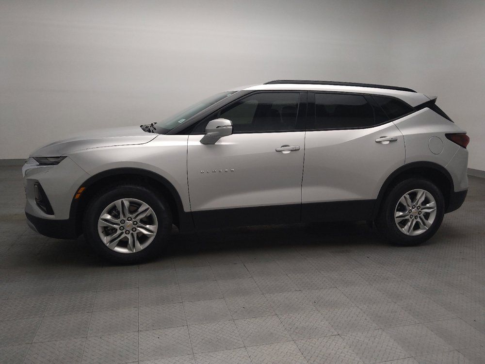 Used 2021 Chevrolet Blazer LT FWD image 2