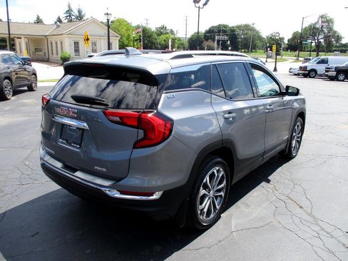 Used 2021 GMC Terrain SLT image 21