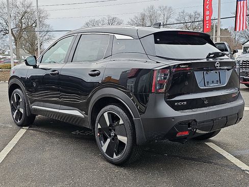 New 2026 Nissan Kicks SR w/ SR Premium Package image 3