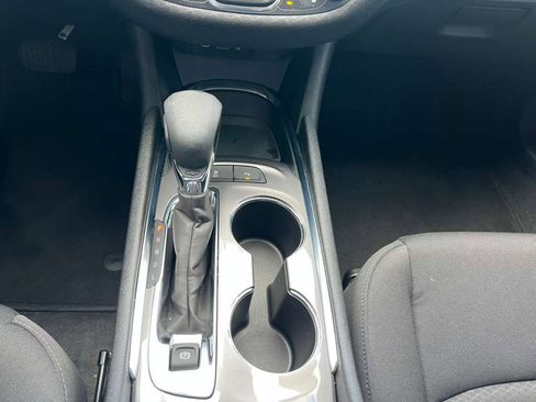 Used 2025 Chevrolet Malibu LT image 24