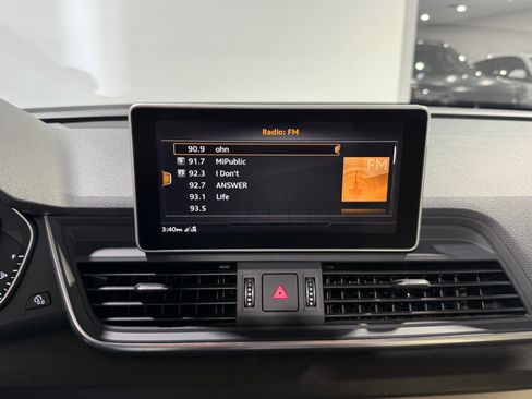 Used 2018 Audi Q5 2.0T Premium Plus image 32