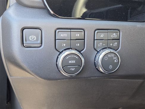 New 2026 GMC Sierra 1500 SLE w/ X31 Off-Road Package image 28